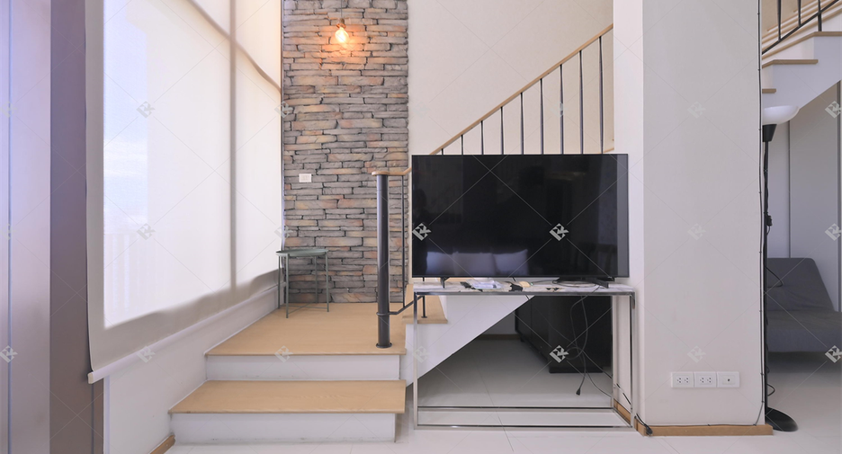 For rent 1 bed condo in Khlong Toei, Bangkok