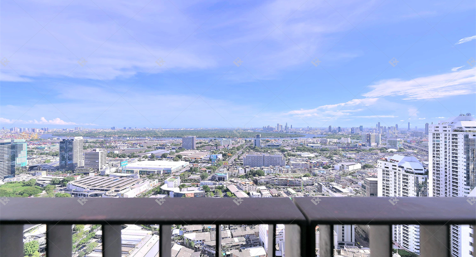 For rent 1 bed condo in Khlong Toei, Bangkok