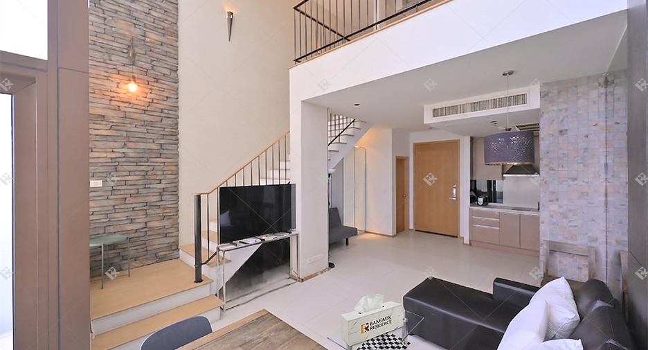 For rent 1 bed condo in Khlong Toei, Bangkok