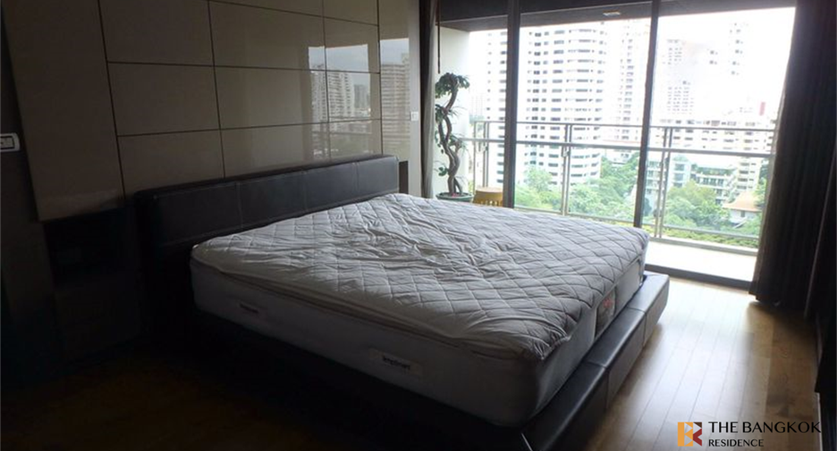 ให้เช่า 3 ห้องนอน คอนโด ใน คลองเตย, กรุงเทพฯ