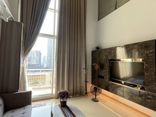 Wohnung zur Miete mit 2 Zimmer in Sathon, Bangkok