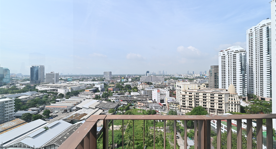 Wohnung zur Miete mit 1 Zimmer in Khlong Toei, Bangkok
