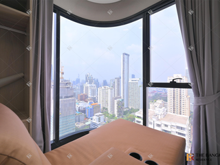 Wohnung zur Miete mit 2 Zimmer in Khlong Toei, Bangkok