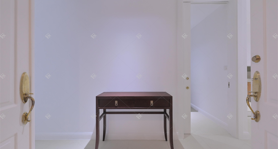 Wohnung zur Miete mit 3 Zimmer in Pathum Wan, Bangkok