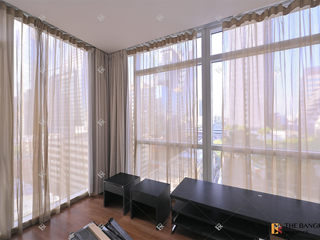 For rent 3 ベッドルーム condo in Pathum Wan, Bangkok