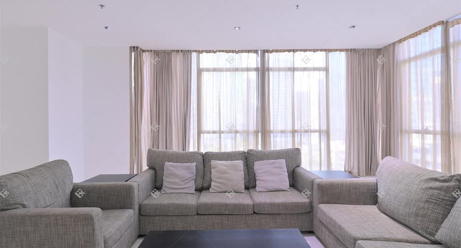 Wohnung zur Miete mit 3 Zimmer in Pathum Wan, Bangkok
