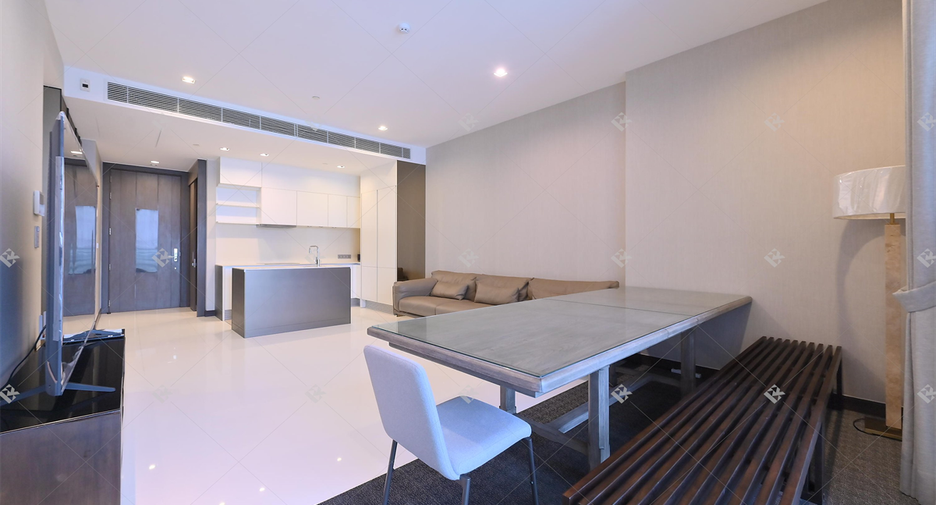 For rent 2 bedrooms condo in Khlong Toei, Bangkok