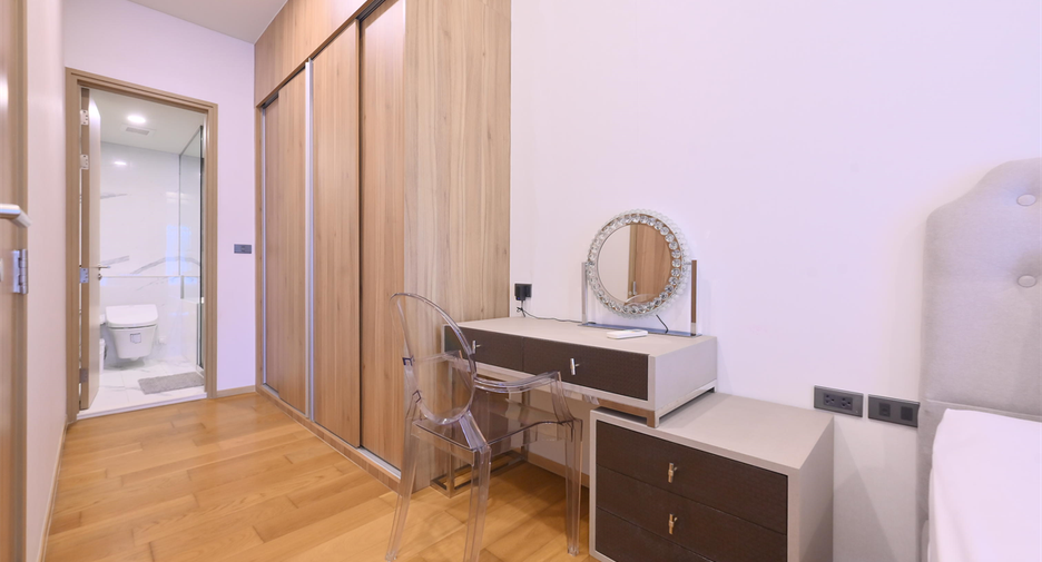 For rent 2 ベッドルーム condo in Watthana, Bangkok