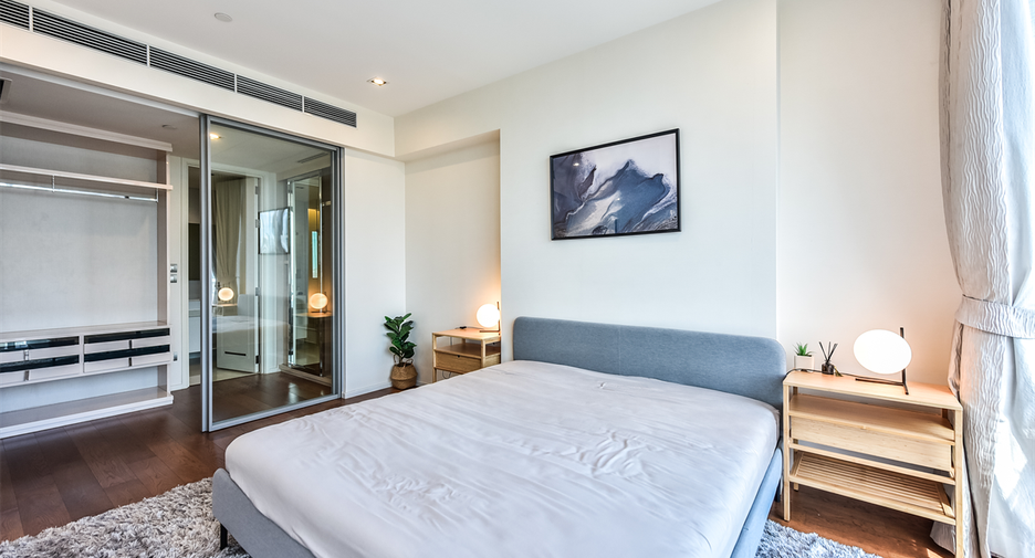For rent 1 bed condo in Sathon, Bangkok