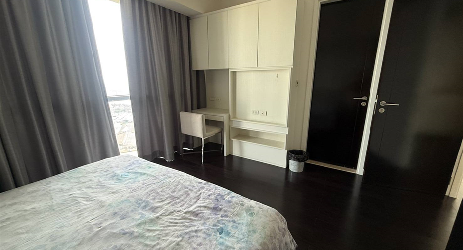Wohnung zur Miete mit 3 Zimmer in Yan Nawa, Bangkok
