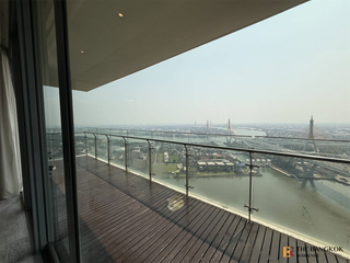 For rent 3 bedrooms condo in Si Racha, Chonburi