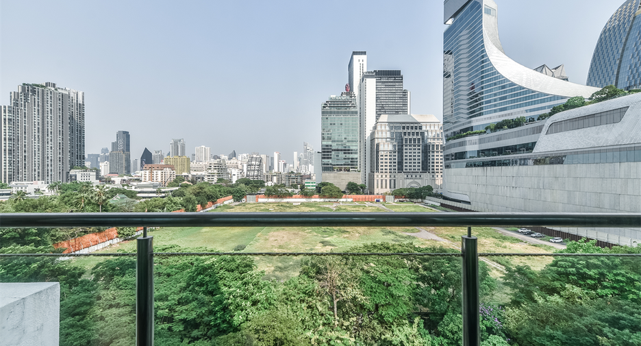 For rent 2 ベッドルーム condo in Pathum Wan, Bangkok