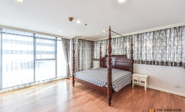 For rent 2 bedrooms condo in Pathum Wan, Bangkok