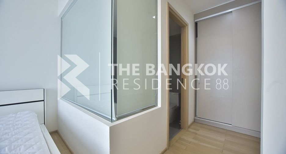 Condo en alquiler de 2 habitaciones en Khlong Toei, Bangkok