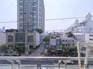 Wohnung zur Miete mit 2 Zimmer in Watthana, Bangkok