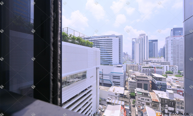 For rent 2 bedrooms condo in Khlong Toei, Bangkok