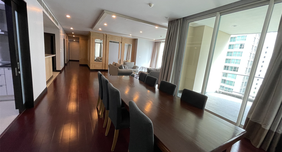 Wohnung zur Miete mit 3 Zimmer in Pathum Wan, Bangkok