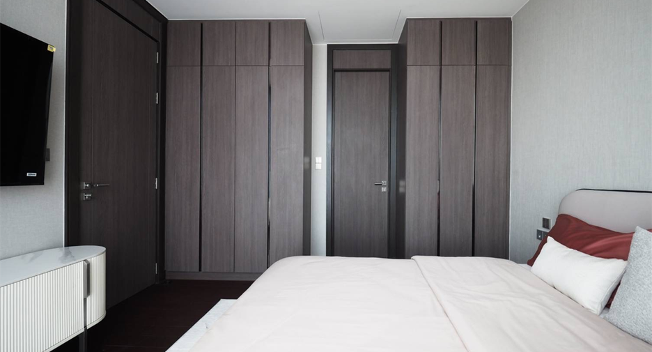 Condo en alquiler de 3 habitaciones en Khlong Toei, Bangkok