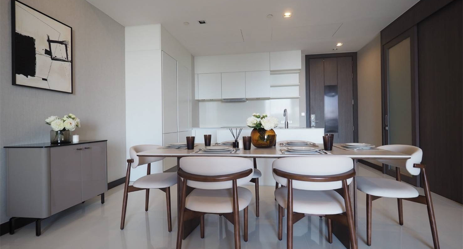 Condo en alquiler de 3 habitaciones en Khlong Toei, Bangkok