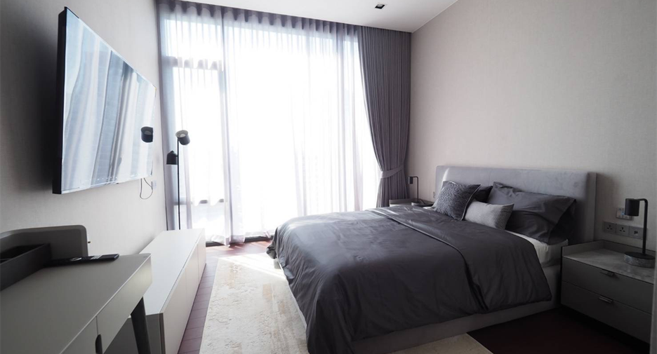 Condo en alquiler de 3 habitaciones en Khlong Toei, Bangkok