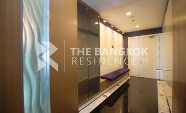 Wohnung zur Miete mit 3 Zimmer in Khlong Toei, Bangkok