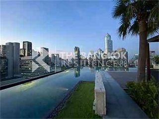 Condo en alquiler de 2 habitaciones en Pathum Wan, Bangkok
