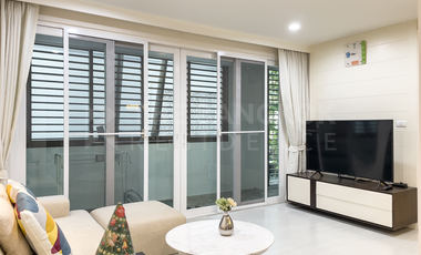 For rent 2 bedrooms condo in Khlong San, Bangkok