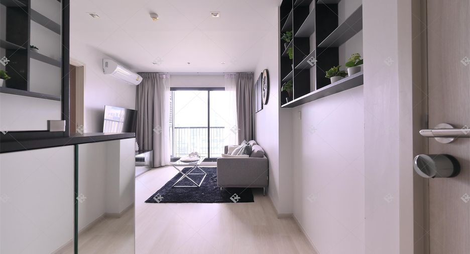For rent 2 bedrooms condo in Pathum Wan, Bangkok