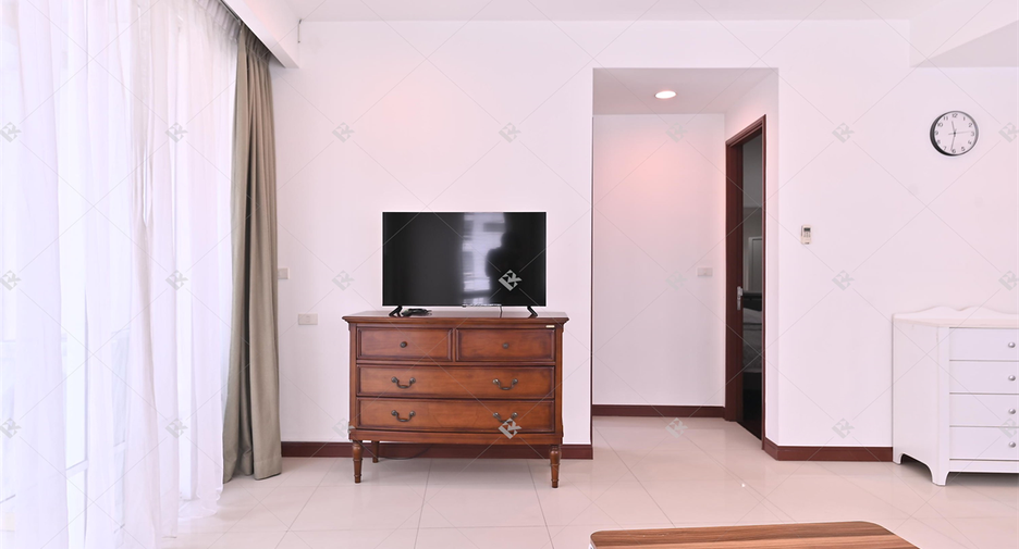 For rent 2 ベッドルーム condo in Pathum Wan, Bangkok