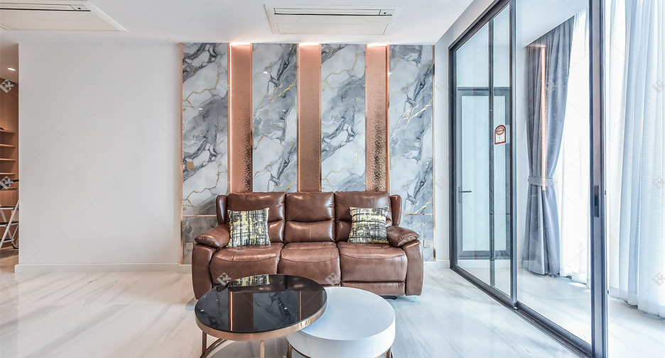 For rent 2 bedrooms condo in Sathon, Bangkok