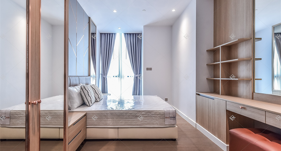For rent 2 bedrooms condo in Sathon, Bangkok