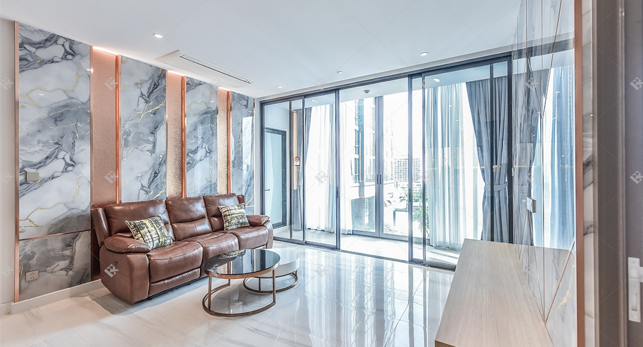 For rent 2 bedrooms condo in Sathon, Bangkok