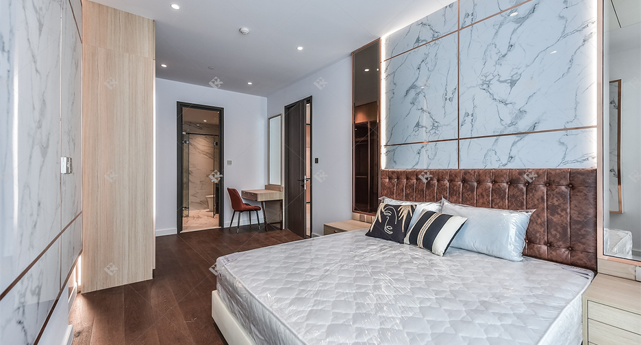 For rent 2 bedrooms condo in Sathon, Bangkok