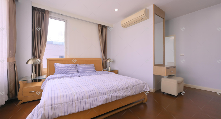 Condo en alquiler de 2 habitaciones en Khlong Toei, Bangkok