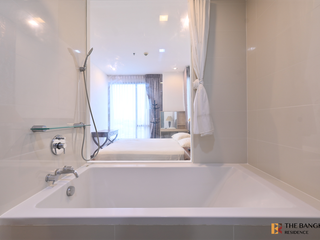 Condo en alquiler de 2 habitaciones en Khlong Toei, Bangkok