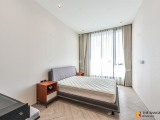 Wohnung zur Miete mit 2 Zimmer in Khlong San, Bangkok
