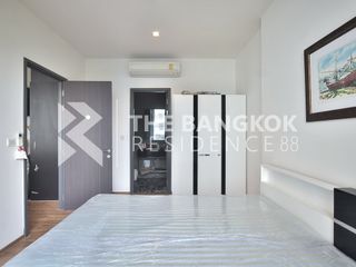 Condo en alquiler de 1 habitaciones en Khlong Toei, Bangkok