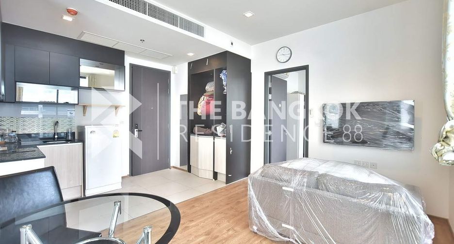 À louer 1 chambre condo à Khlong Toei, Bangkok