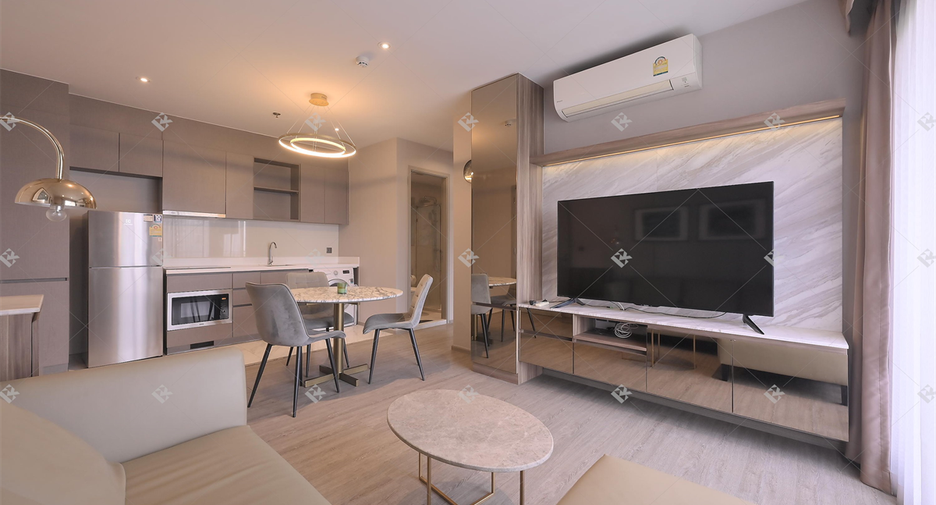 For rent 2 bedrooms condo in Watthana, Bangkok