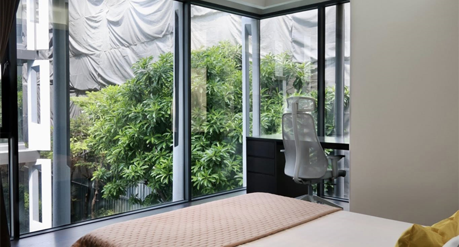 For rent 2 bedrooms condo in Watthana, Bangkok