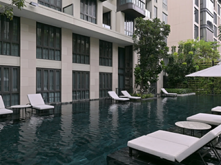 For rent 2 bedrooms condo in Watthana, Bangkok