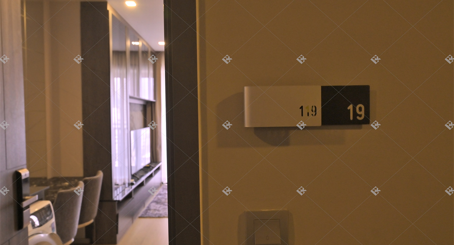 For rent 1 bed condo in Khlong Toei, Bangkok