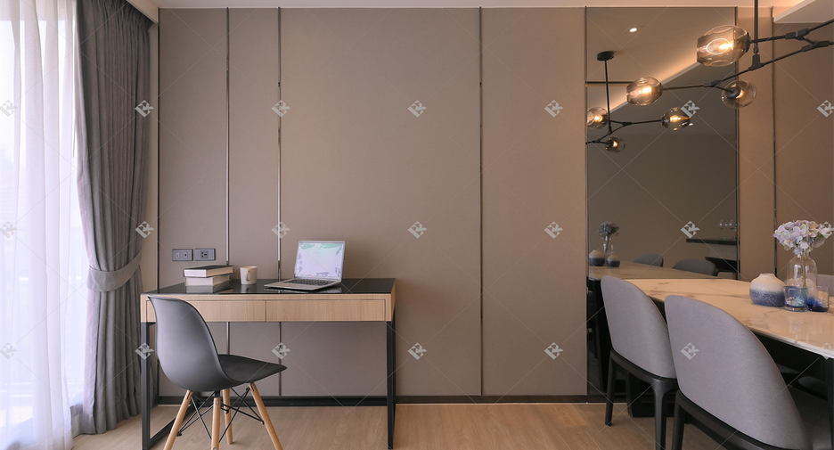 For rent 2 bedrooms condo in Watthana, Bangkok