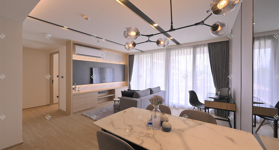 For rent 2 bedrooms condo in Watthana, Bangkok