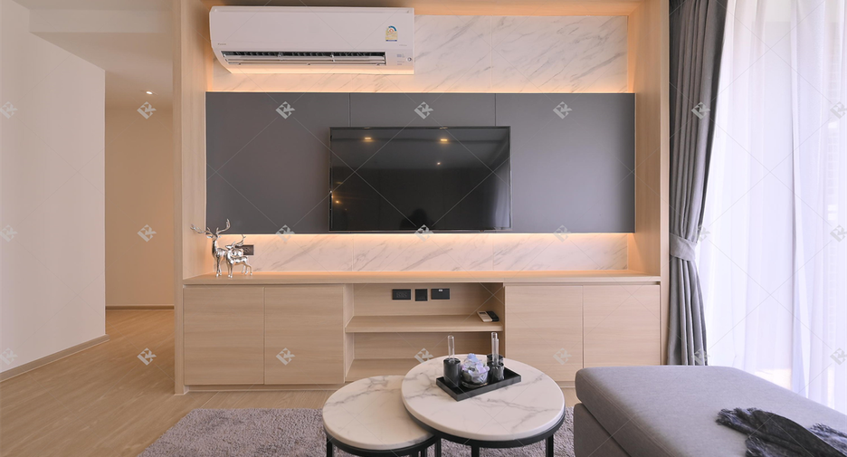For rent 2 bedrooms condo in Watthana, Bangkok