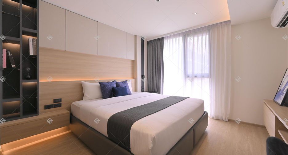 For rent 2 bedrooms condo in Watthana, Bangkok