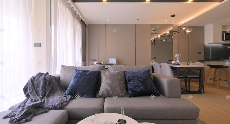 For rent 2 bedrooms condo in Watthana, Bangkok