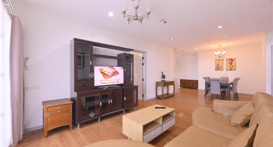 For rent 3 bedrooms condo in Watthana, Bangkok