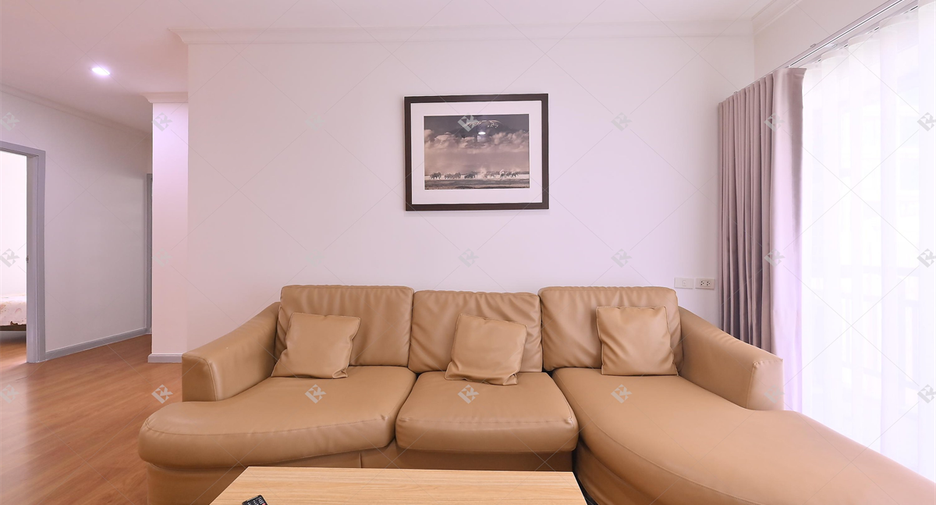 For rent 3 bedrooms condo in Watthana, Bangkok