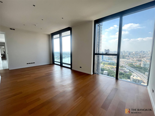 For rent 3 bedrooms condo in Bang Kho Laem, Bangkok